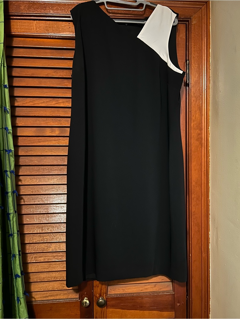 Lauren Ralph Lauren One-Shoulder Black Dress with White Shoulder Accent
